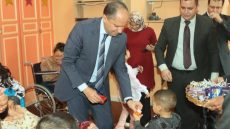 لفتة إنسانية.. عامل إقليم اليوسفية يتفقد مؤسسة الرعاية الاجتماعية ويُدخل فرحة العيد على الأطفال